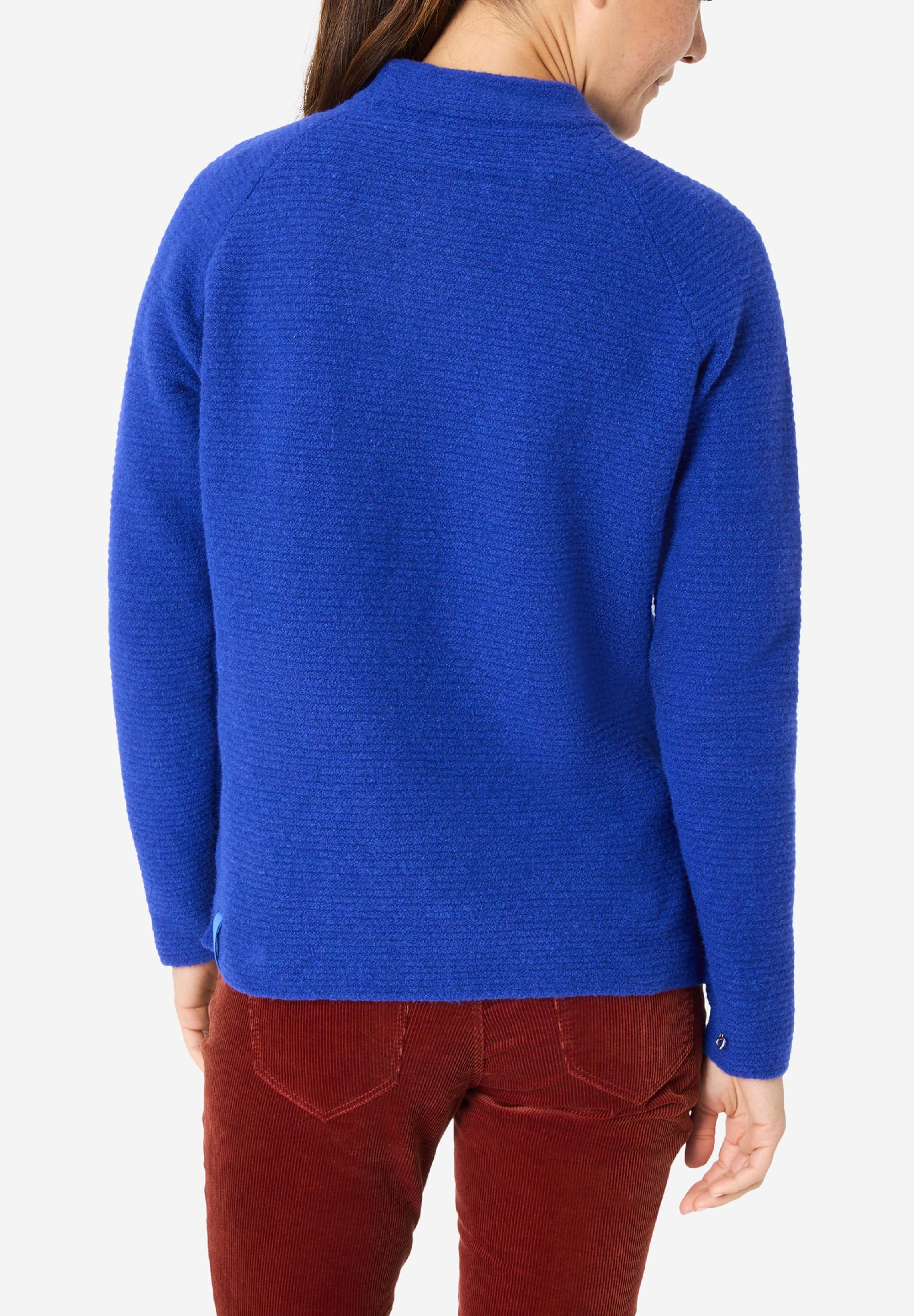 Sporty Raglan Pullover