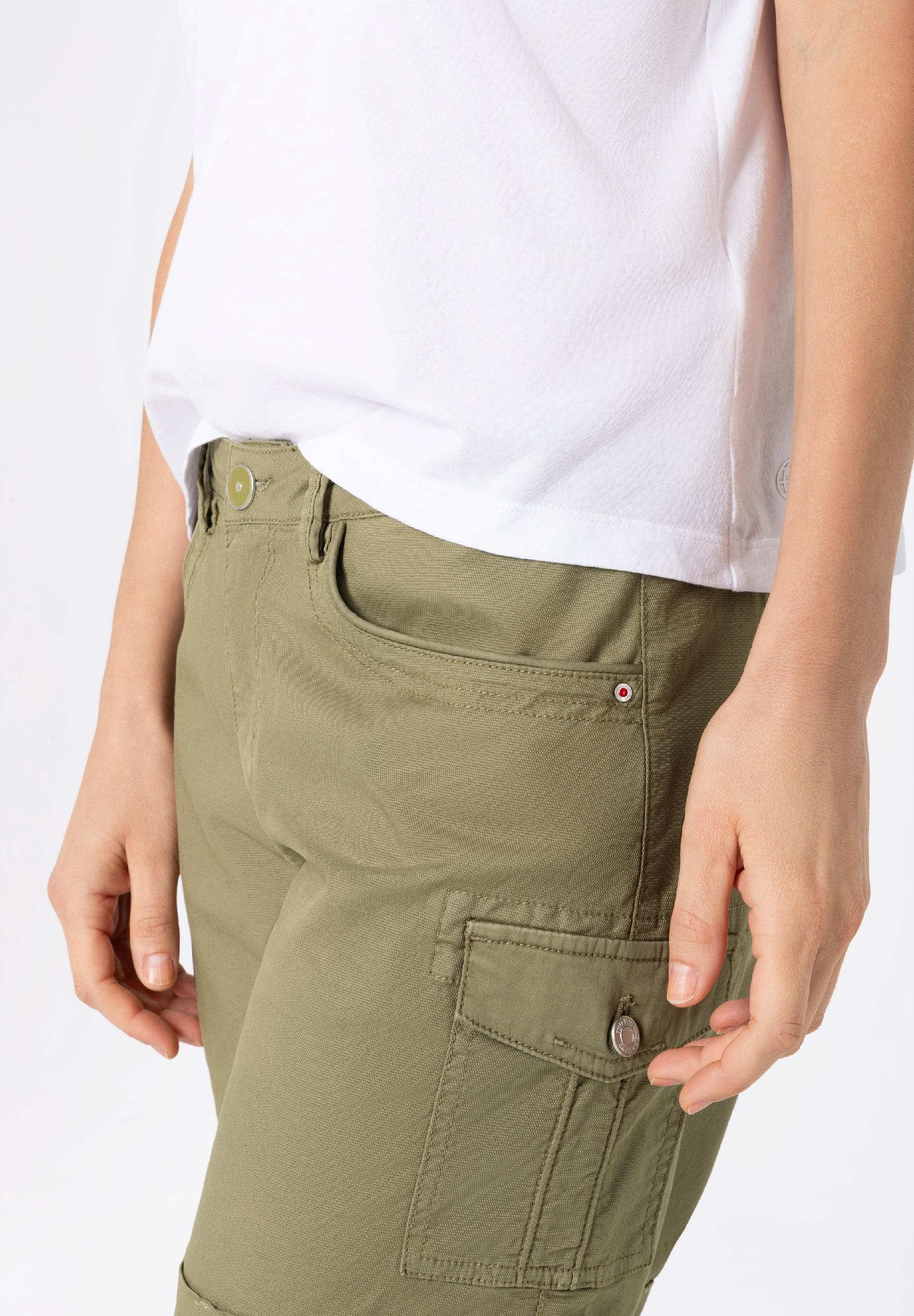 Loose RoslynTZ Cargo Short