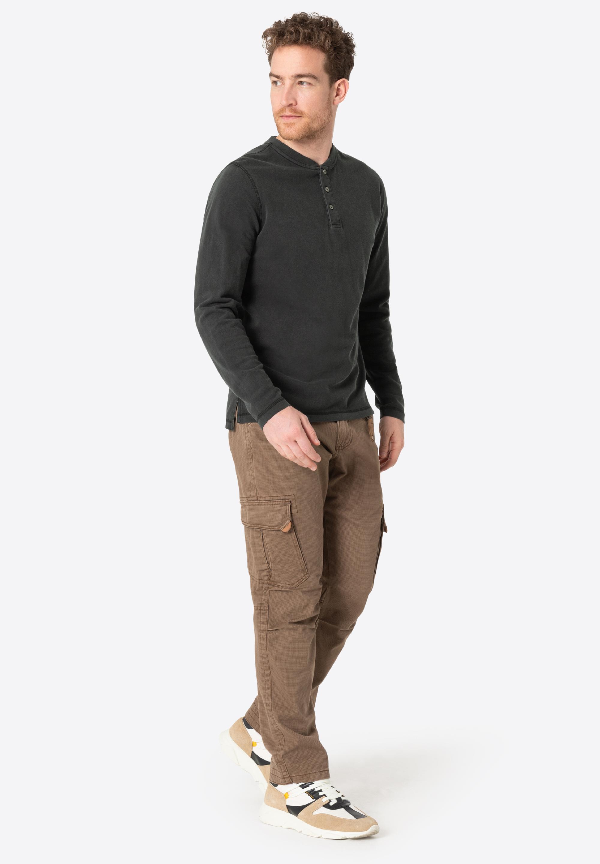 Pique Longsleeve Henley