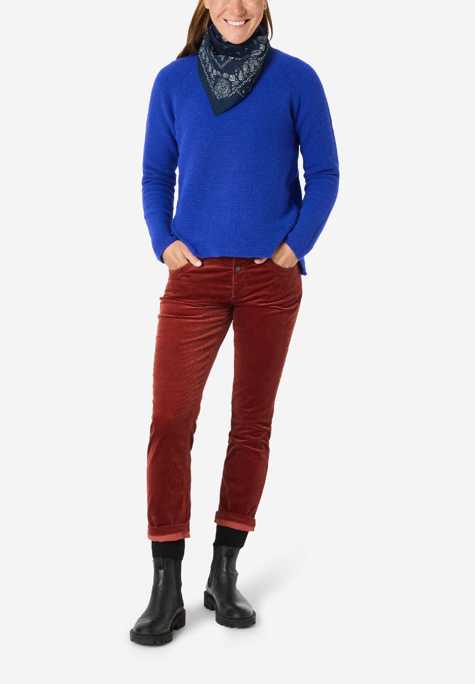 Sporty Raglan Pullover