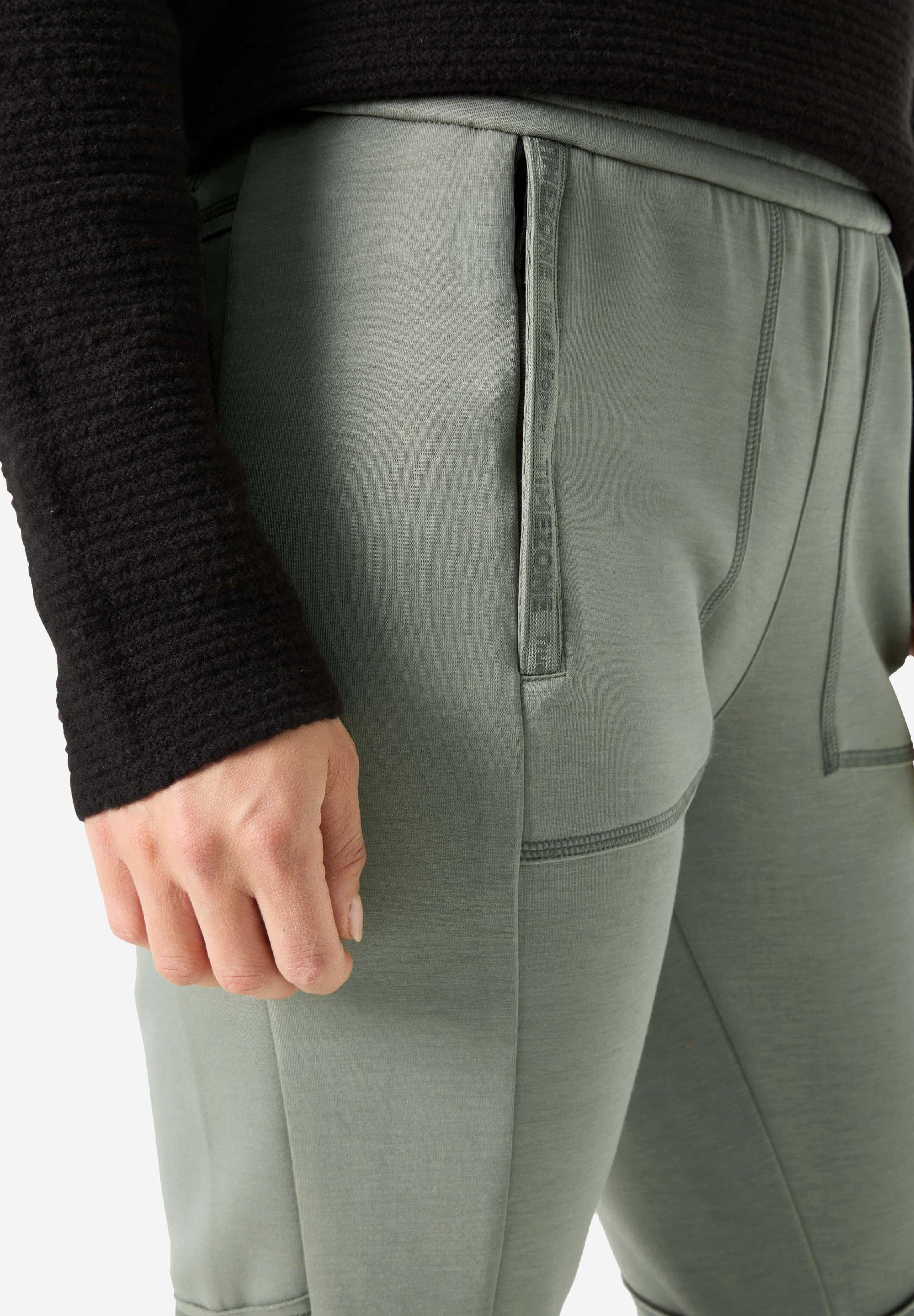 Regular Suki TZ Cropped