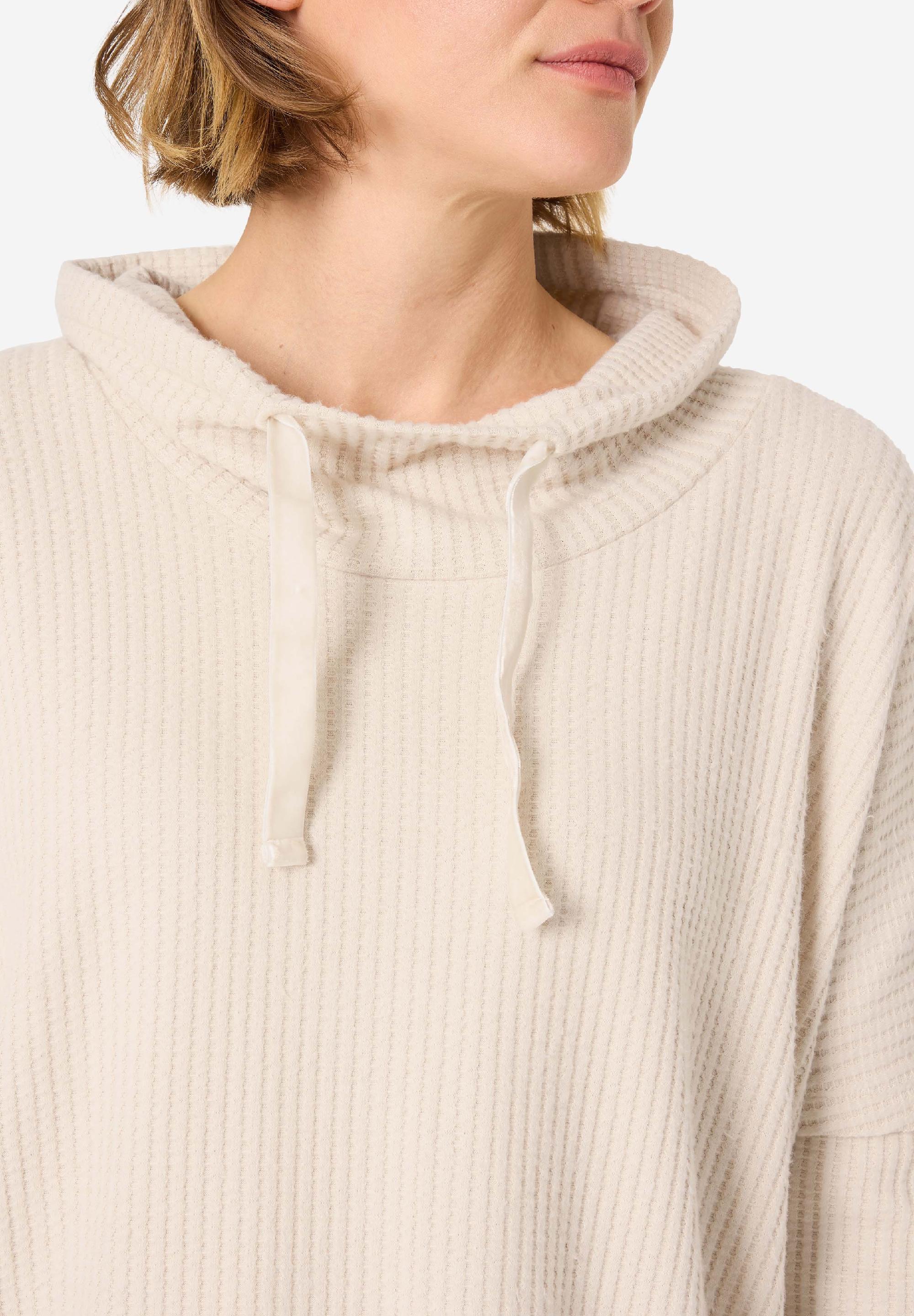 Boxy High Neck Longsleeve
