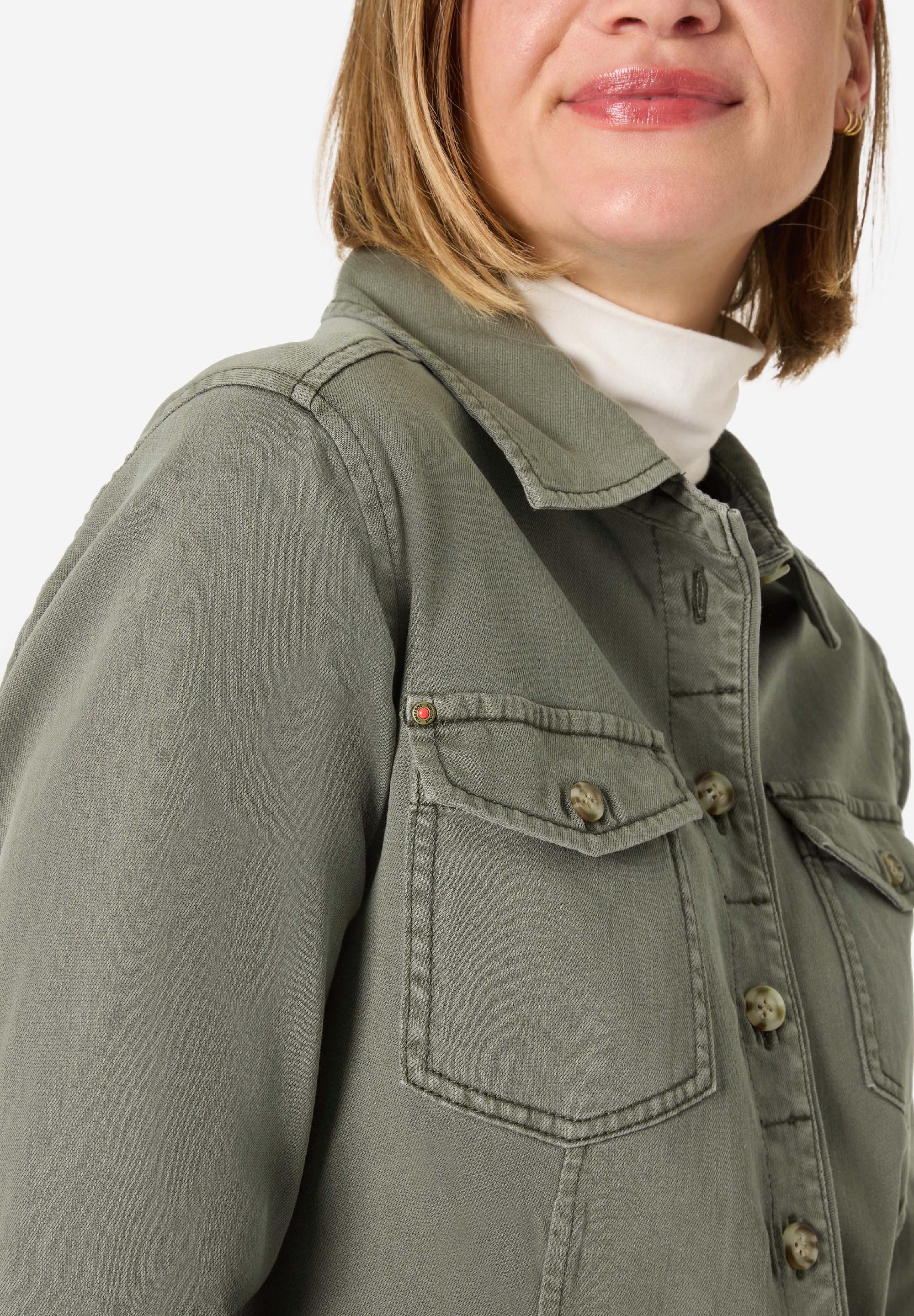 Fitted Classic Shirt