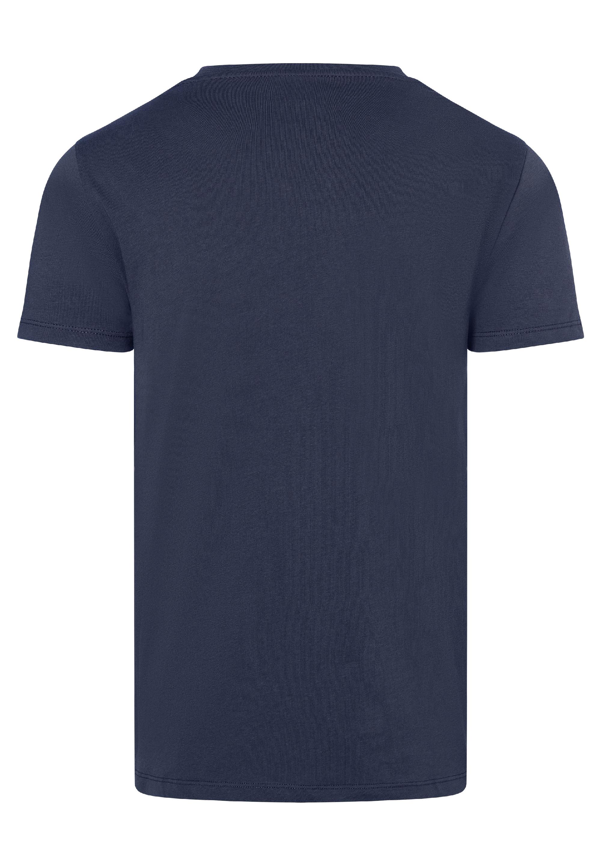 Basic T-Shirt