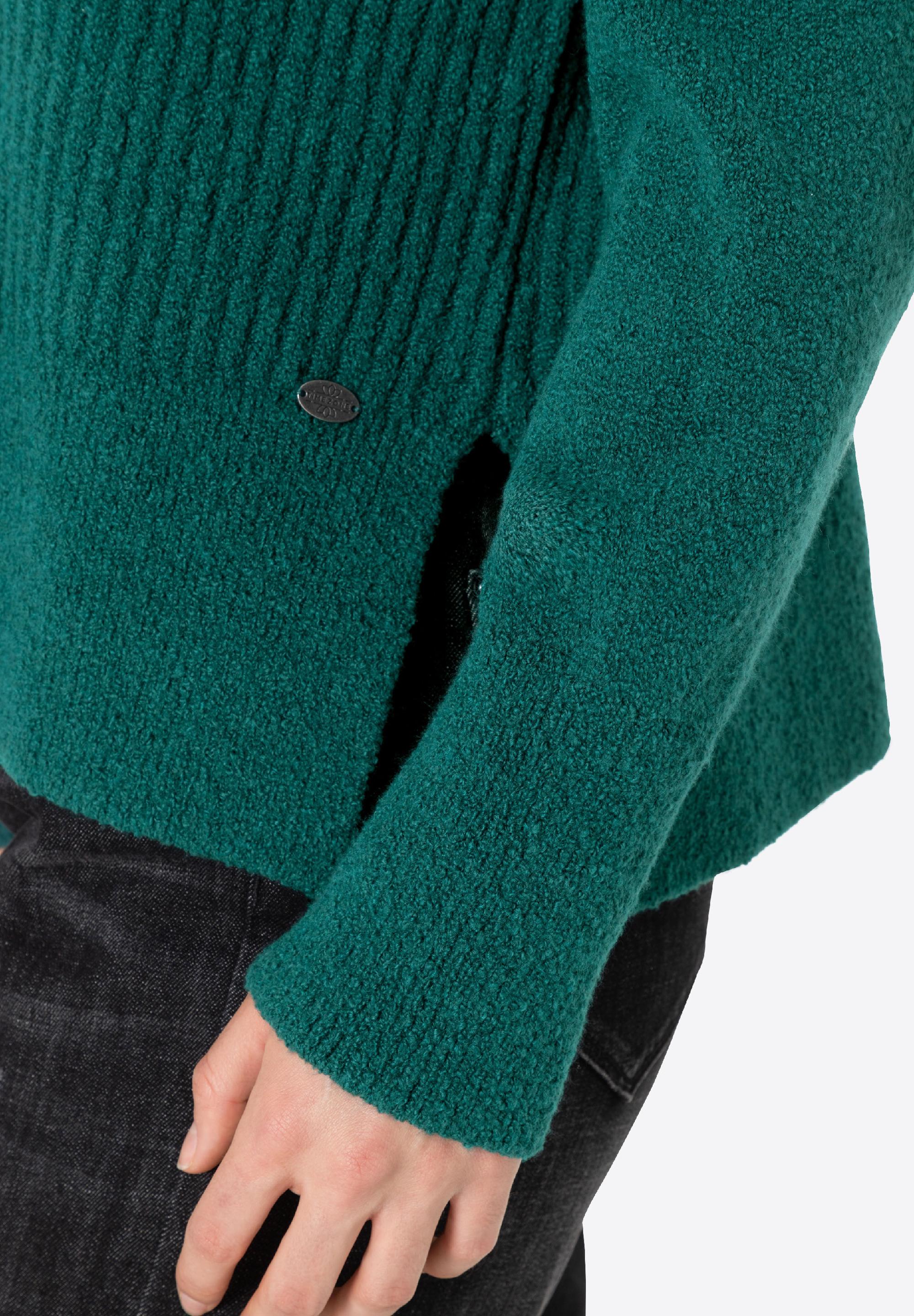 Mock Neck Pullover