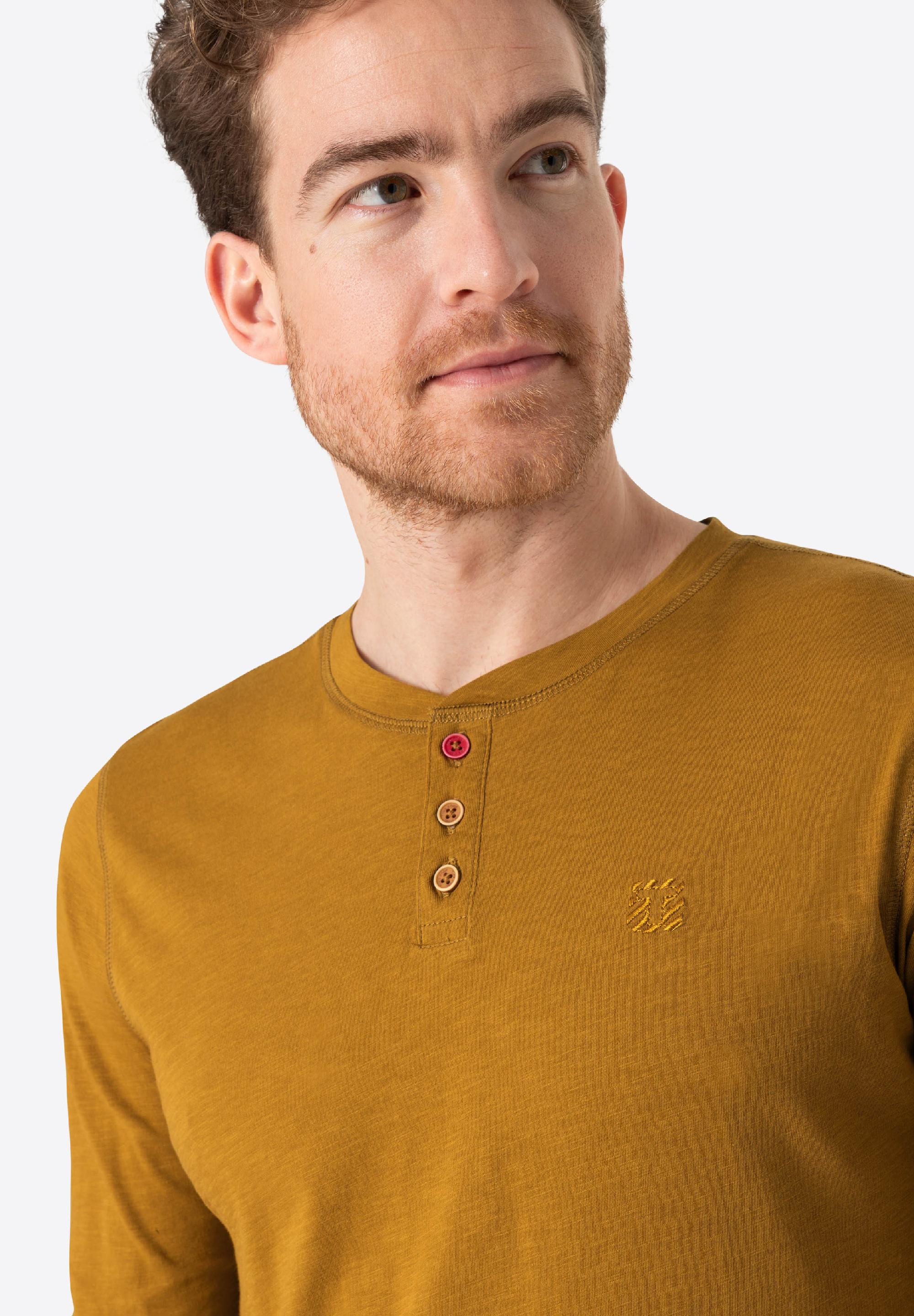 Ripped Longsleeve Henley