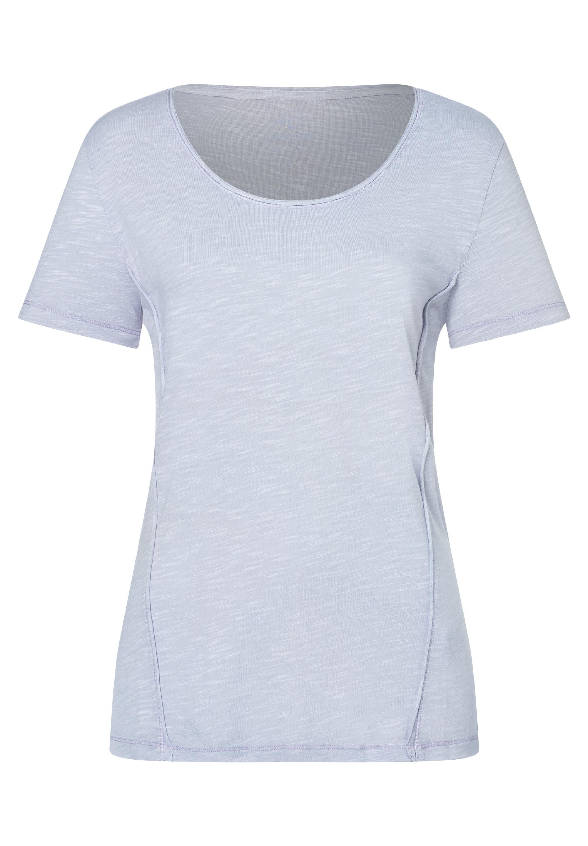 Basic T-Shirt